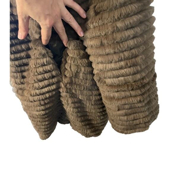 Blue Duck Brown Reversible Winter Puffer Coat Rabbit Fur Fox Trim Medium - Picture 7 of 15